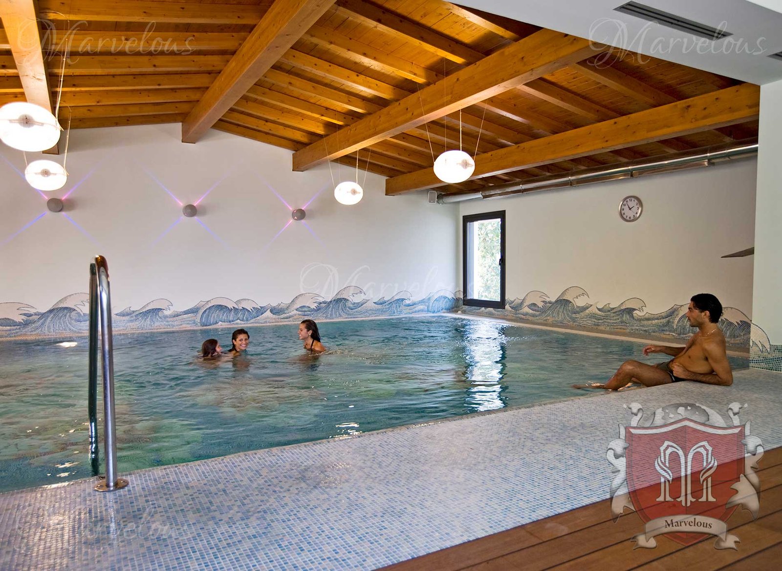 Marble Pool Mosaic: Fioritura