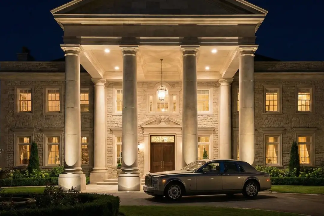 Custom Limestone Portico_ Defining Curb Appeal and Architectural Hierarchy (2)